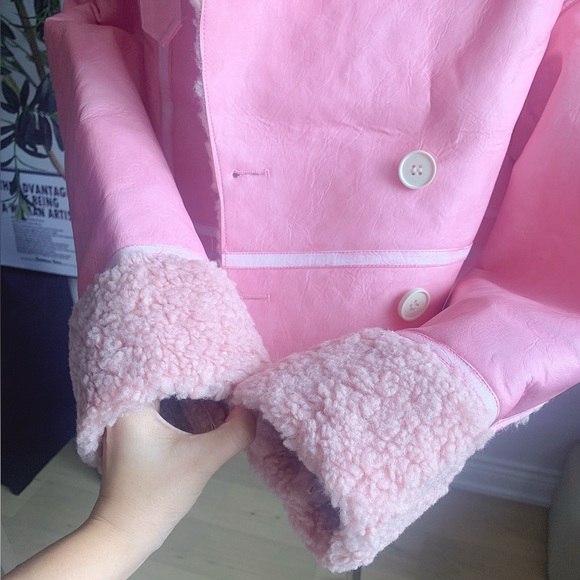 Pink Cropped Faux Leather Sherpa Jacket NWT L - Picture 6 of 9